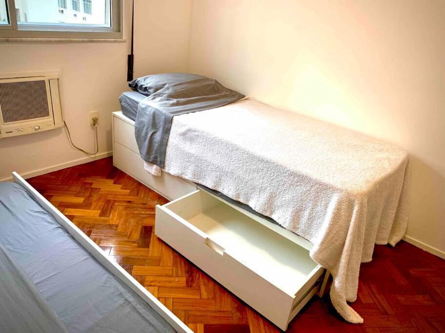 Apto De Copacabana Na Barao * Río de Janeiro